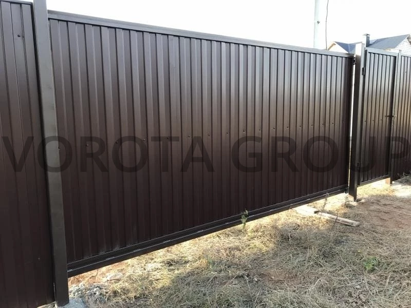Откатные ворота Alutech коричневые 2000x1500